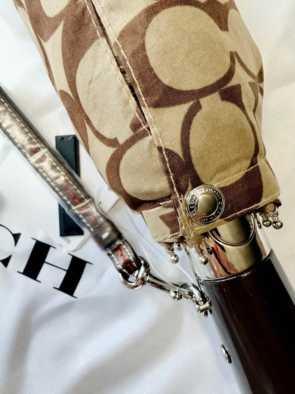 RARE Authentic Vintage Coach 2006-10’Hampton Signature Stripe Umbrella 12” - Picture 2 of 2